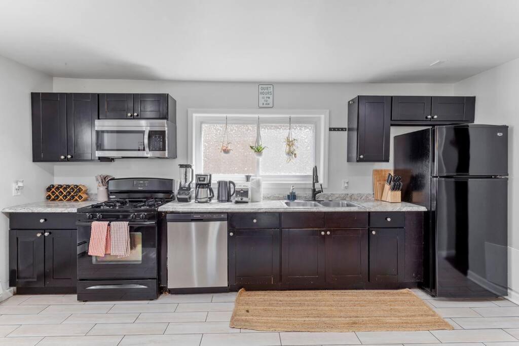 3 Bedrooms Ac Ranch Near Casinos And Beach Атлантик Сити Экстерьер фото